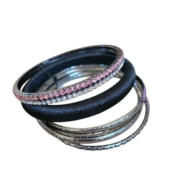 TORRID Plus Sz Black Pink Gun Metal Rhinestone Bangle Bracelet Set New Bracelets - Picture 4 of 6